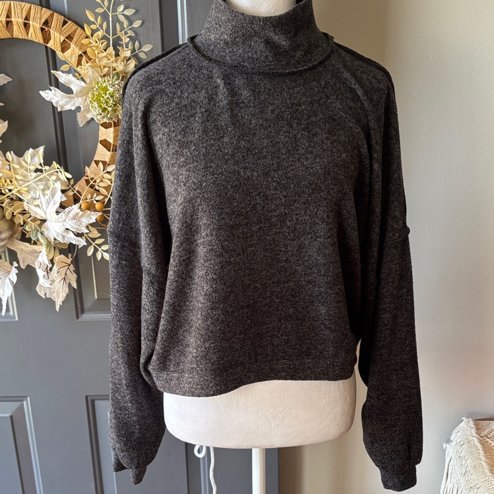 Elegant Dark Gray Turtleneck Sweater